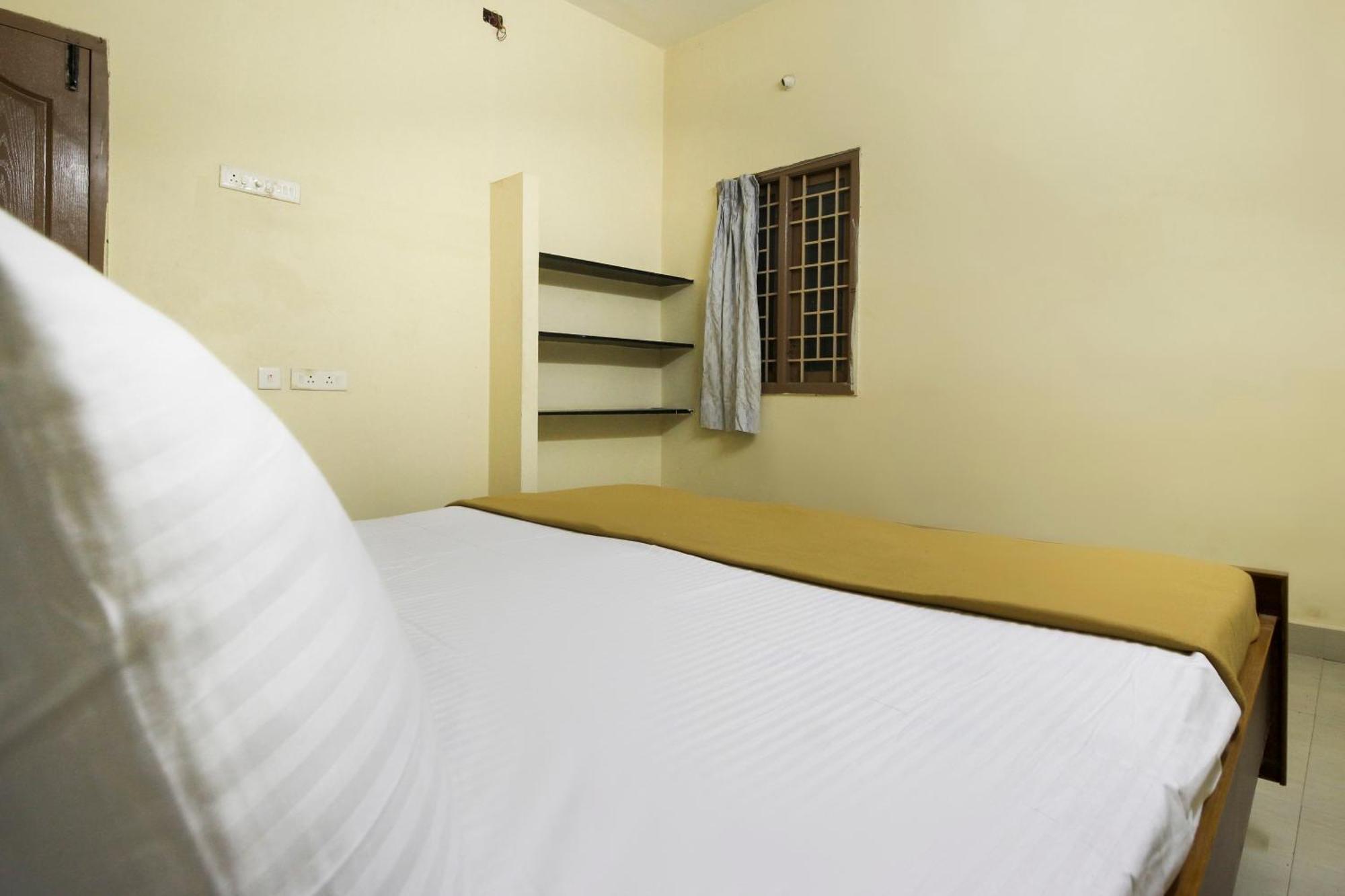 Spot On Jayalakshmi Residency Non Ac Hotel Kovilpatti Exterior photo